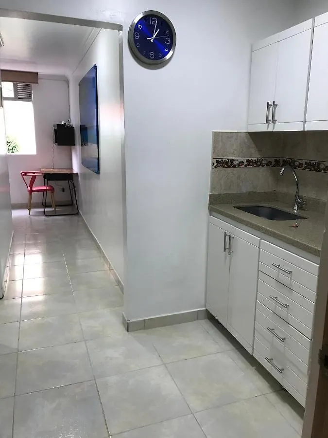 Apartamentos Amoblados Jg De La 70 Medellín