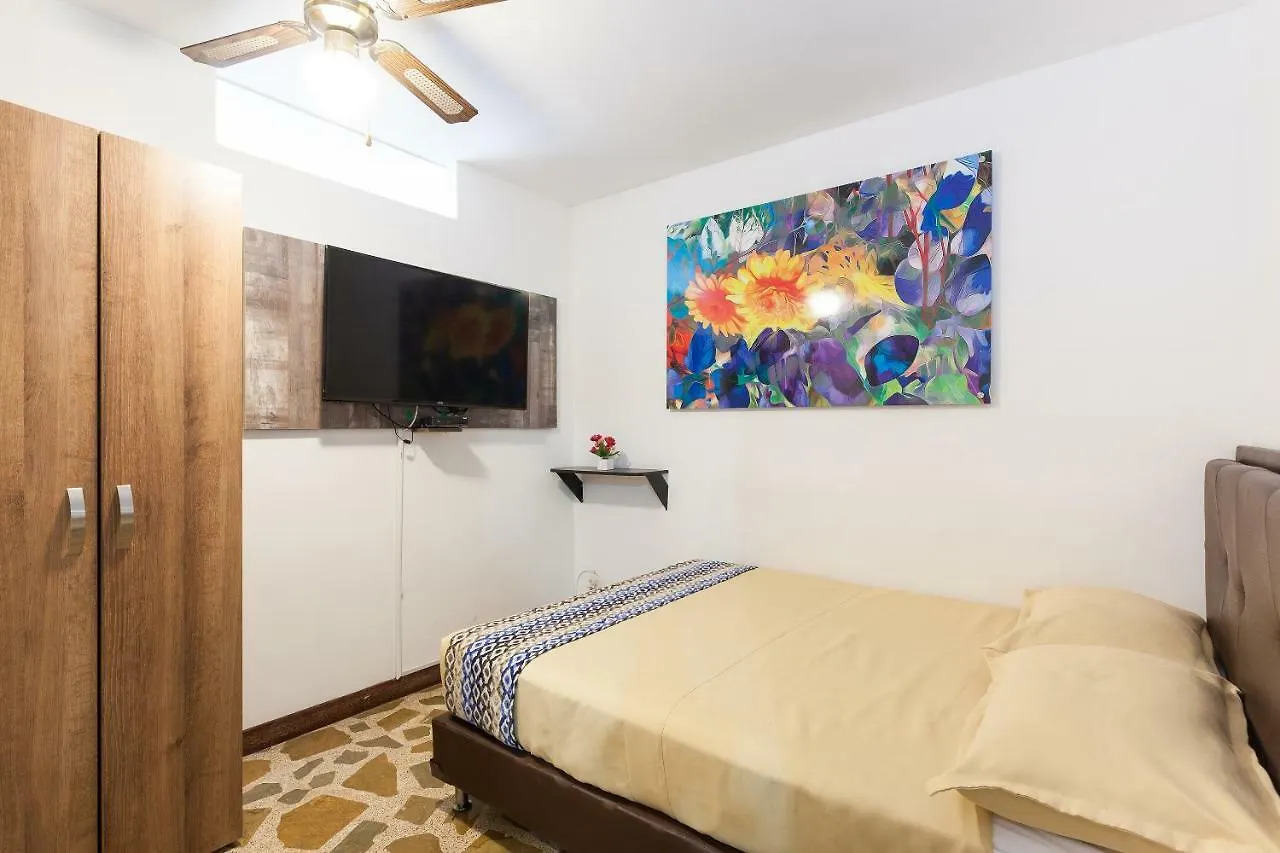 Apartment Apartamentos Amoblados Jg De La 70 Medellín