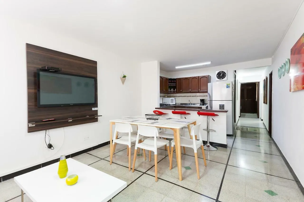 Apartamentos Amoblados Jg De La 70 Medellín