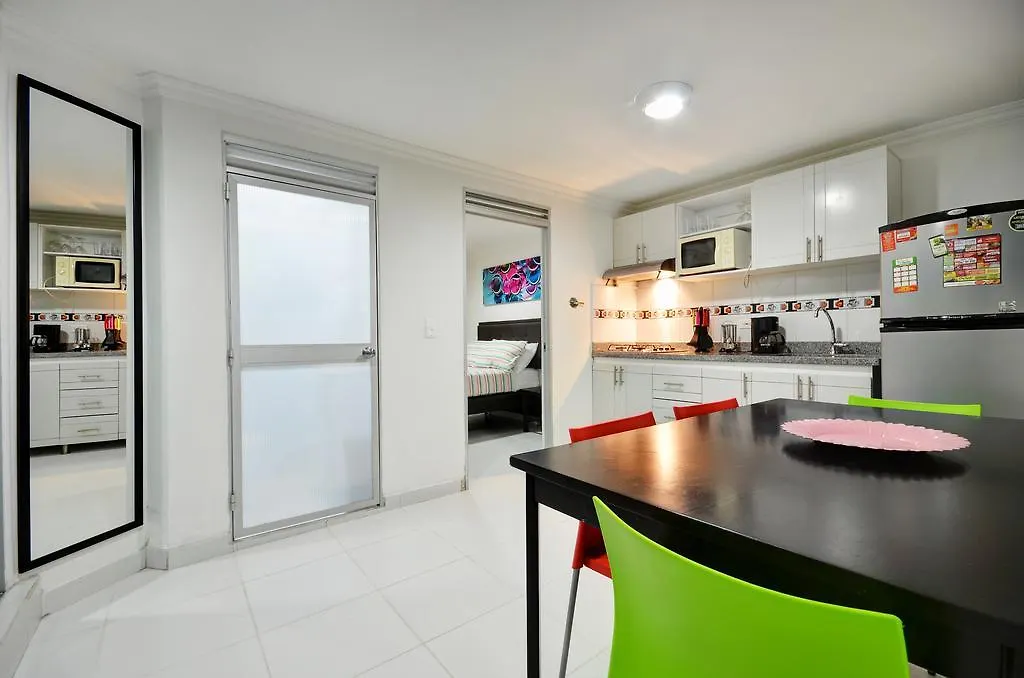 Apartamentos Amoblados Jg De La 70 Medellin